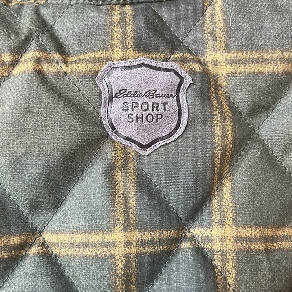 Eddie Bauer Sport Plaid Field Vest - Picture 9 of 9